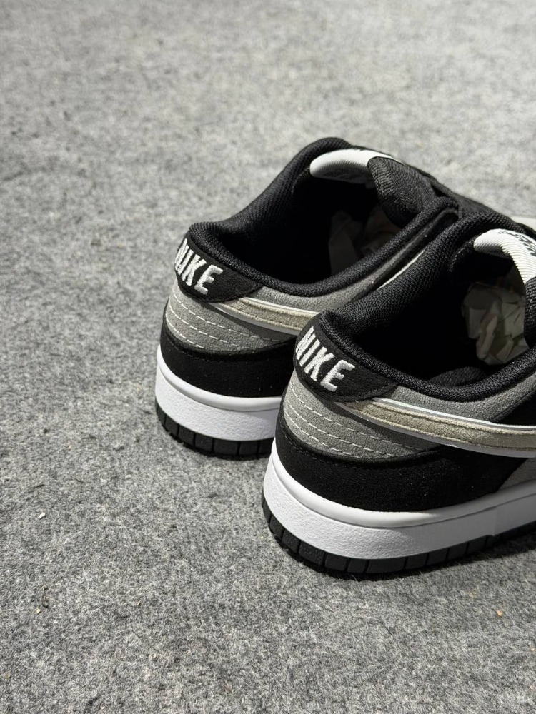 NIKE DUNK LOW BLACK GREY