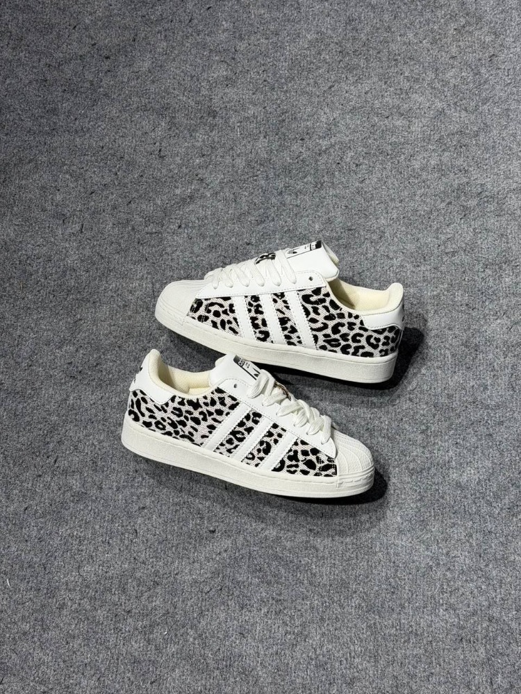 ADİDAS SÜPERSTAR LEOPAR
