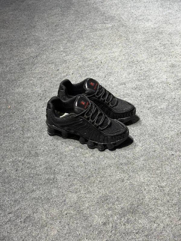 NİKE SHOX TL SİYAH
