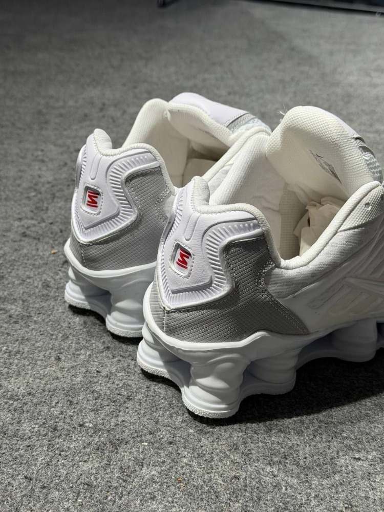 NİKE SHOX TL BEYAZ