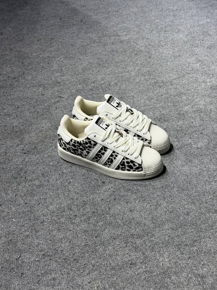 ADİDAS SÜPERSTAR LEOPAR
