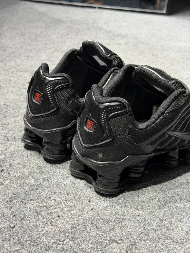 NİKE SHOX TL SİYAH