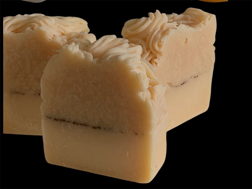 CUPCAKE JOJOBA-YULAF-YOĞURT -150 gr.JUMBO KIRIŞIKLIK,SARKMA ÖNLEYİCİ SABUN