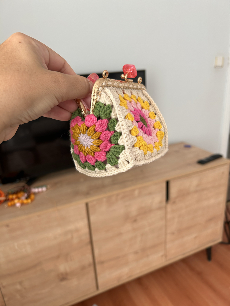 Motif klispli cüzdan