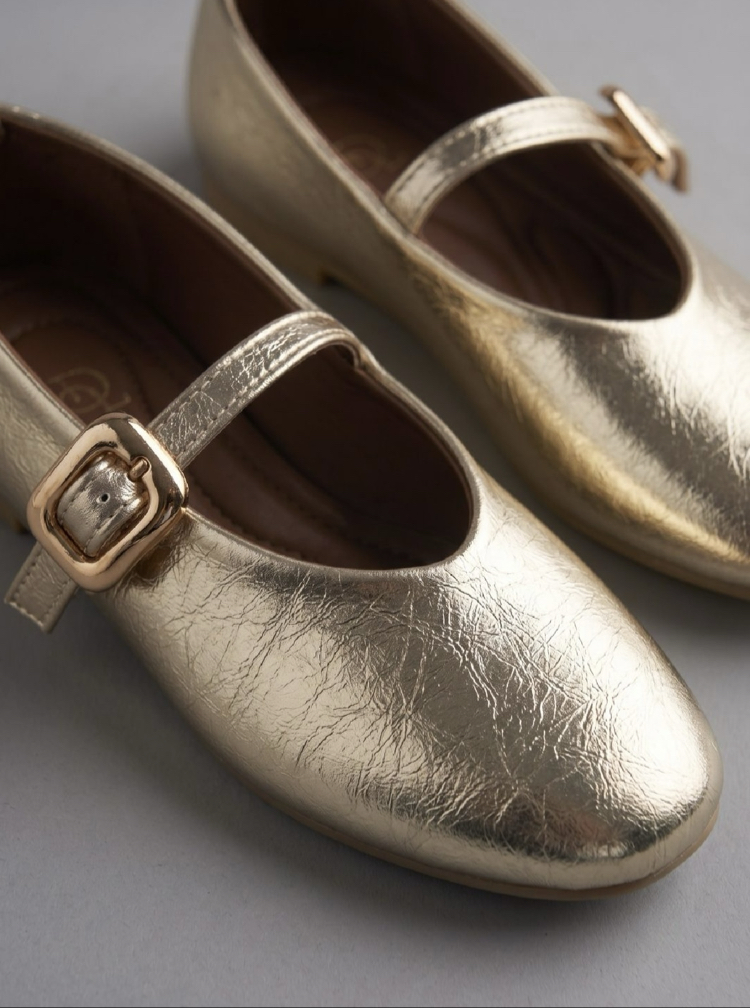 Gold renk kemerli babet