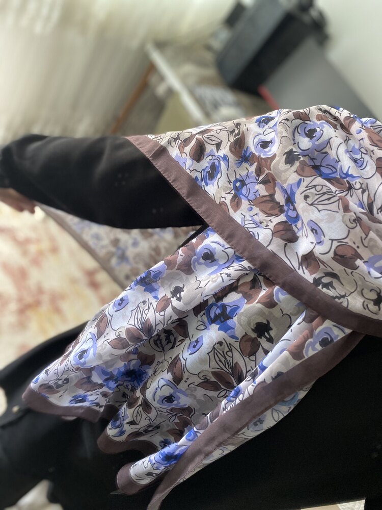 Kahverengi Çiçekli Elegans Pamuk Şal