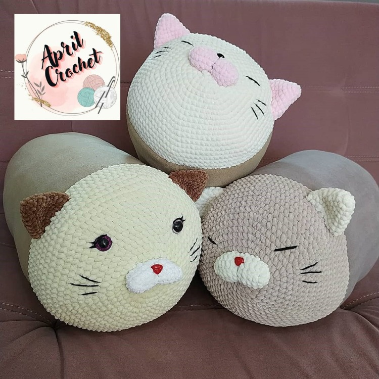 KADİFE & POLAR KEDİ YASTIK İNGİLİZCE TARİFİ