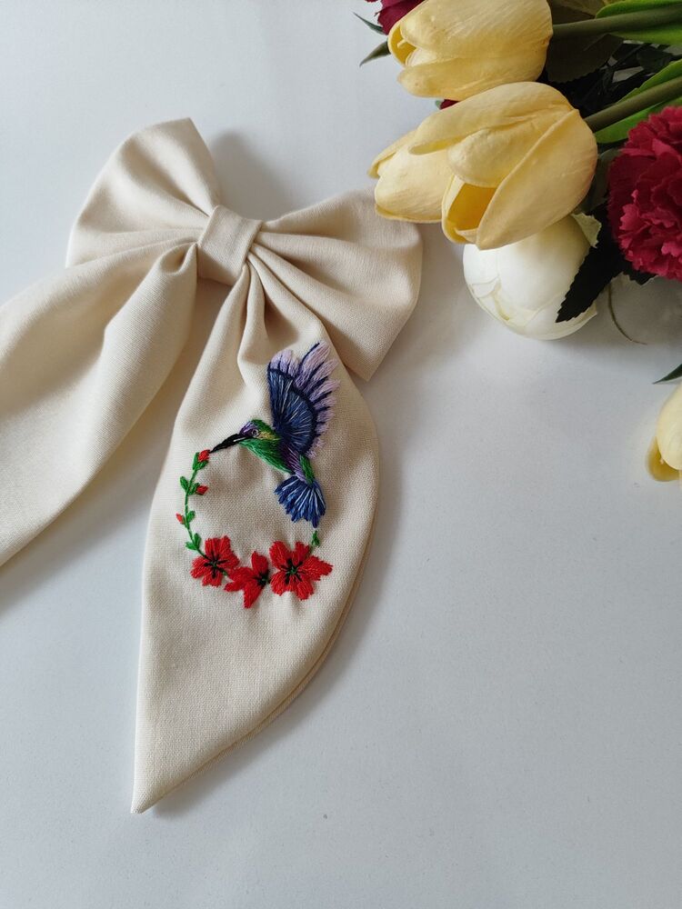 kuş desen nakışlı toka