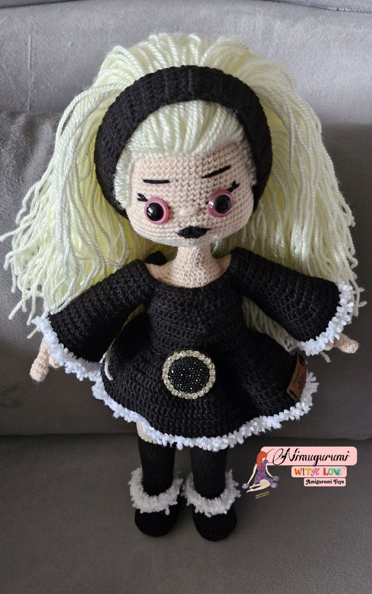 Amigurumi Gothic Kız