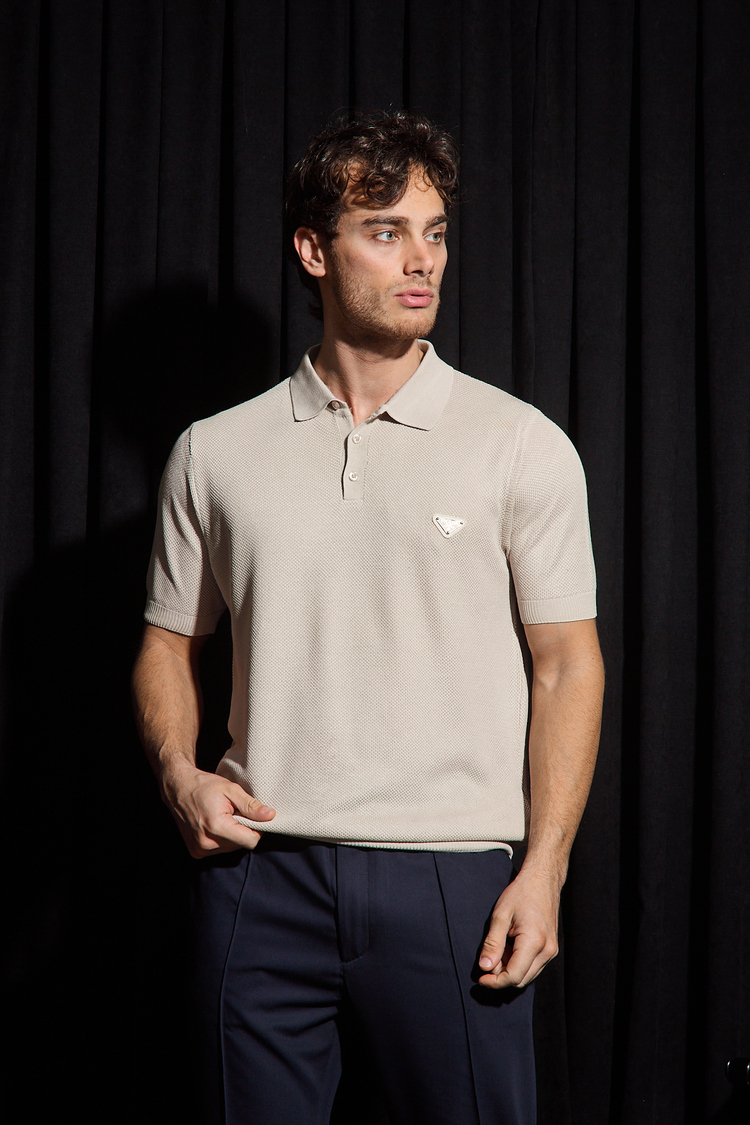 Prada Yakalı T-Shirt