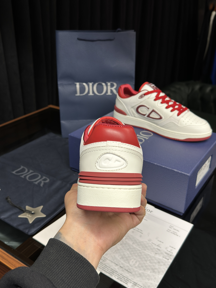 Dior sneakers