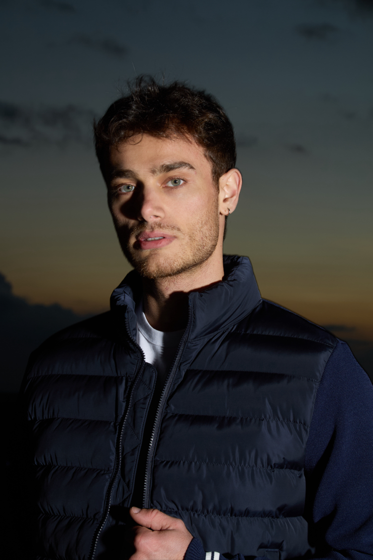 Moncler Çelik örme detaylı mont