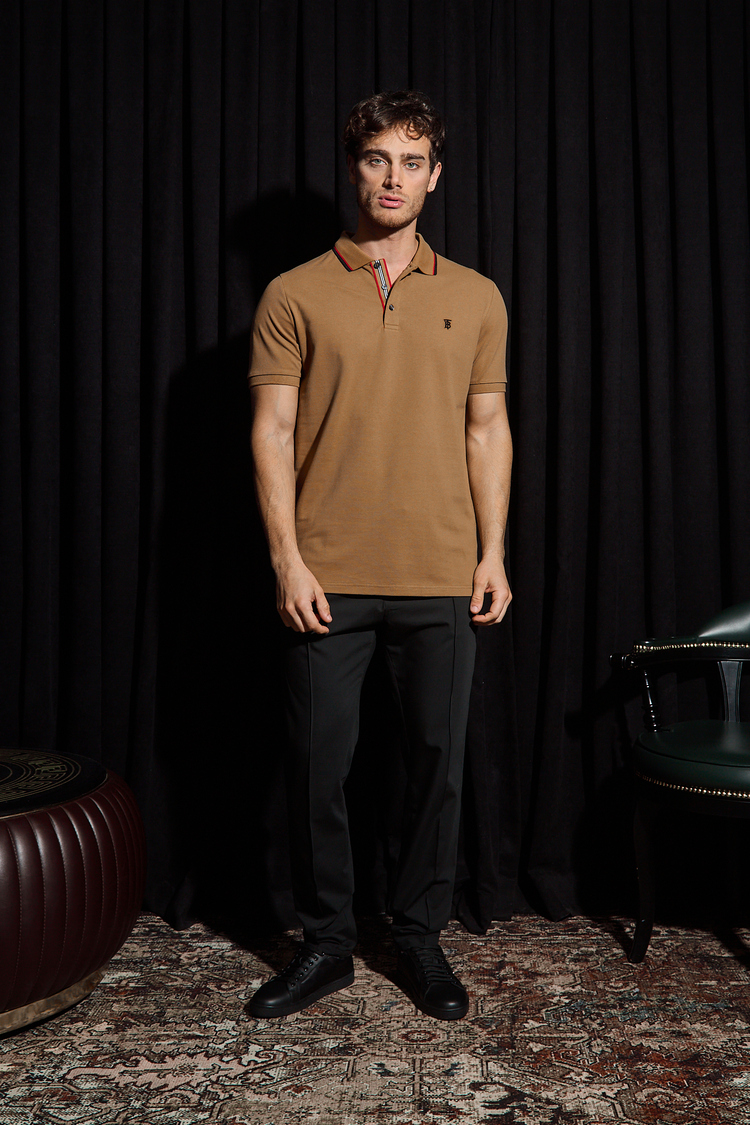 Burberry Yakalı T-Shirt 