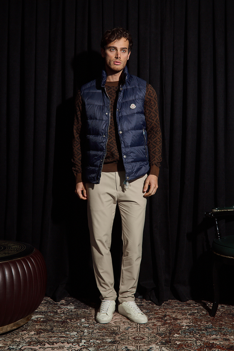 Moncler Yelek