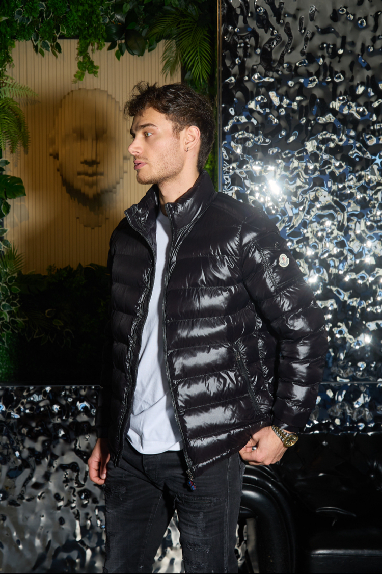 Moncler Kaz tüyü şişme mont
