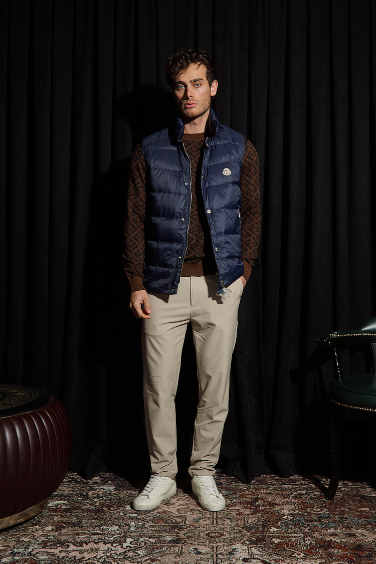 Moncler Yelek