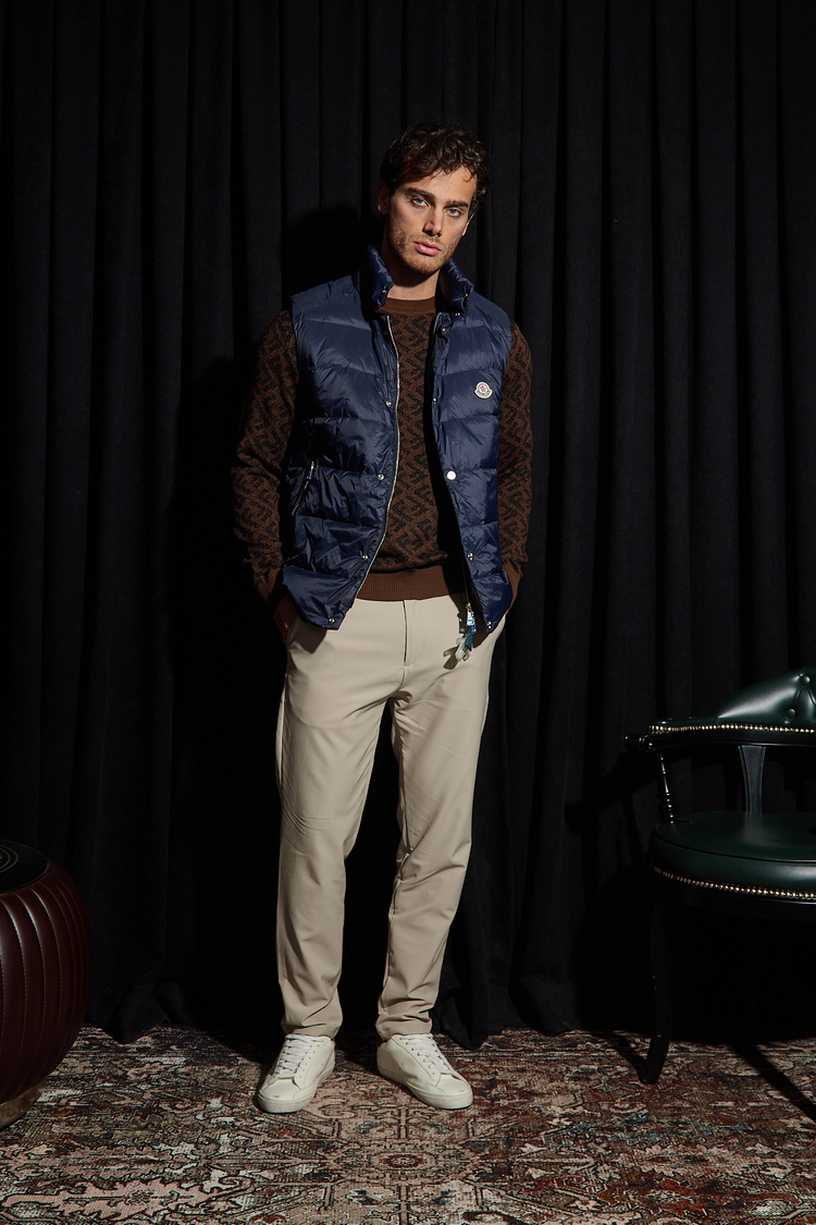 Moncler Yelek