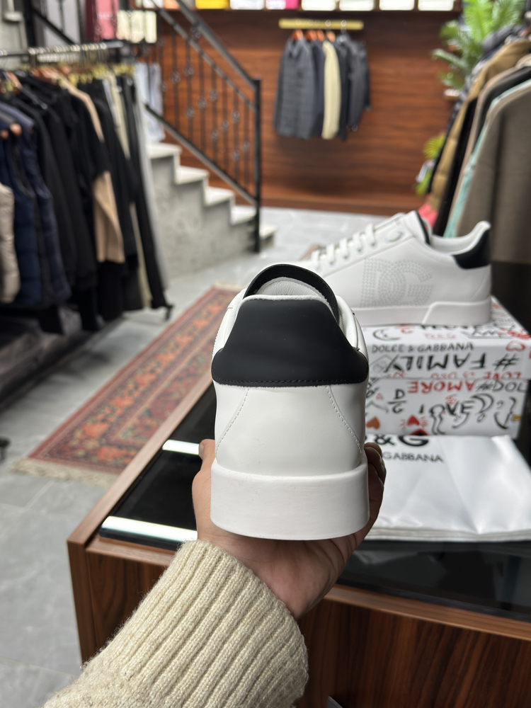 Dolce Gabbana Sneakers