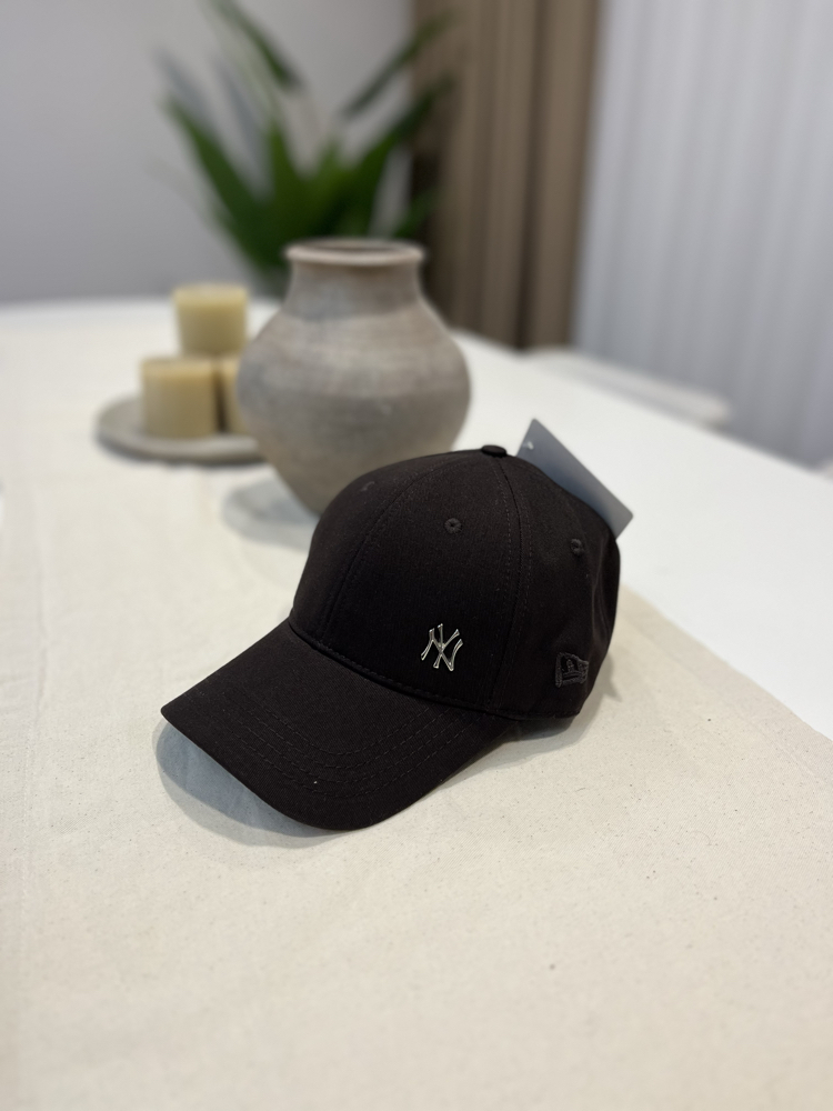 New era şapka