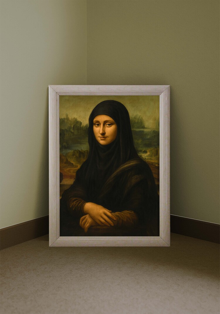 Tesettürlü Mona
