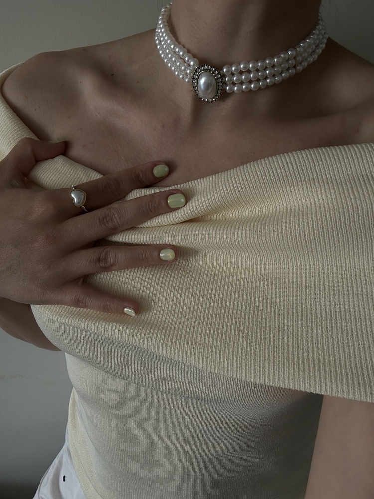 Diana inci choker