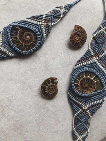 AMMONITE  F O S S I L° Bileklik
