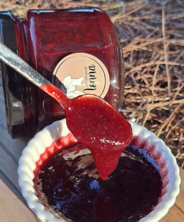 Güvem Eriği Marmelatı - 330cc