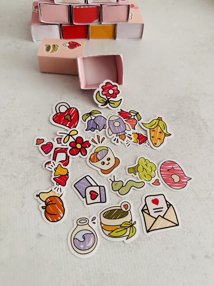 Kutulu Sticker