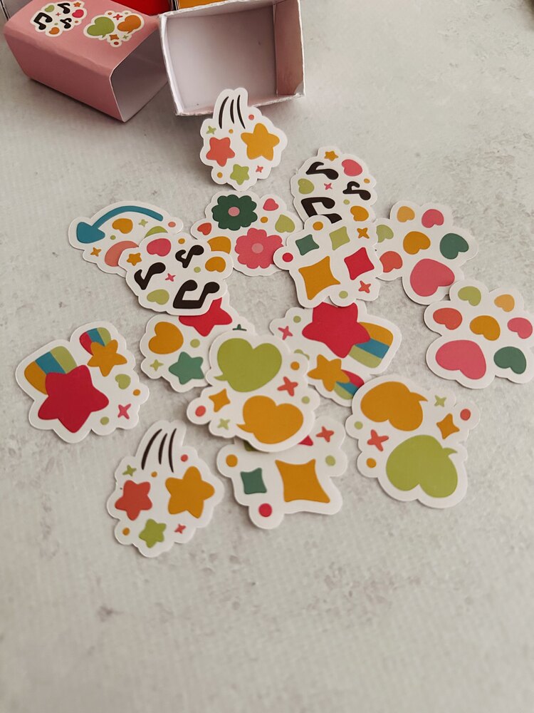 Kutulu Sticker