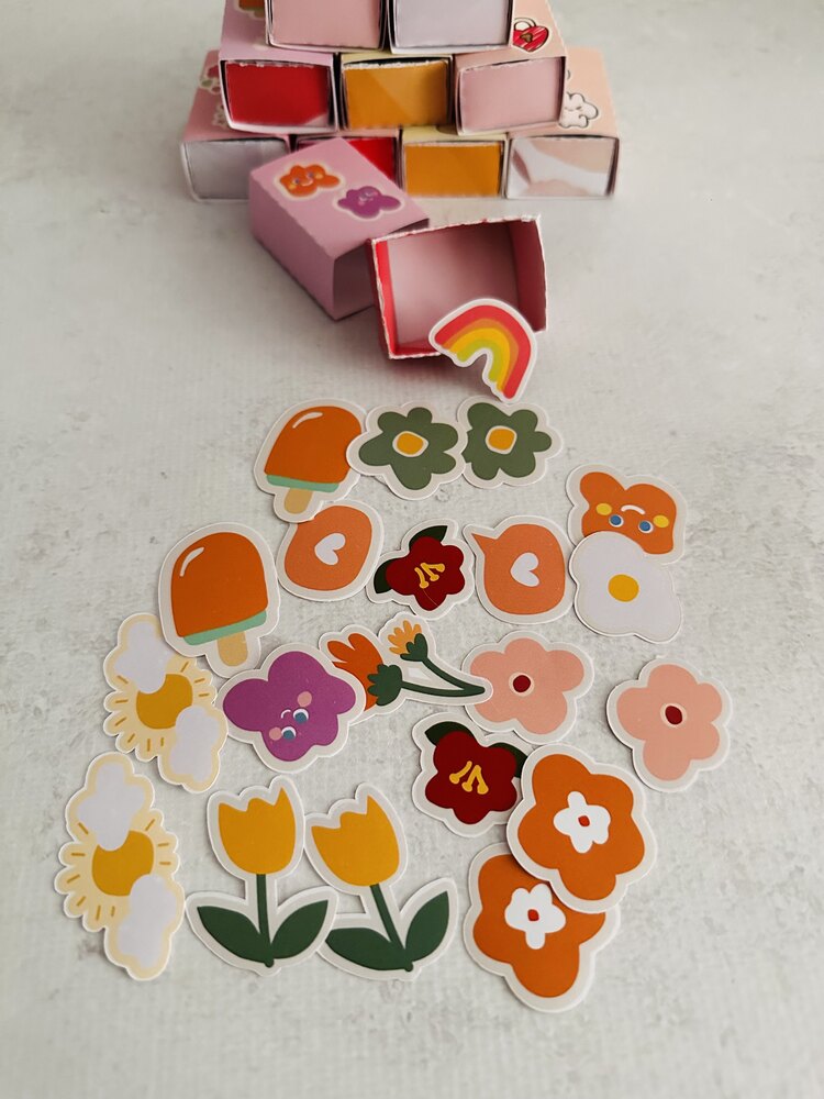 Kutulu Sticker