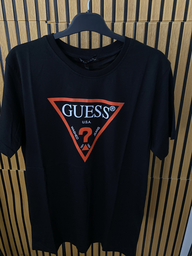 GUESS T-SHİRT
