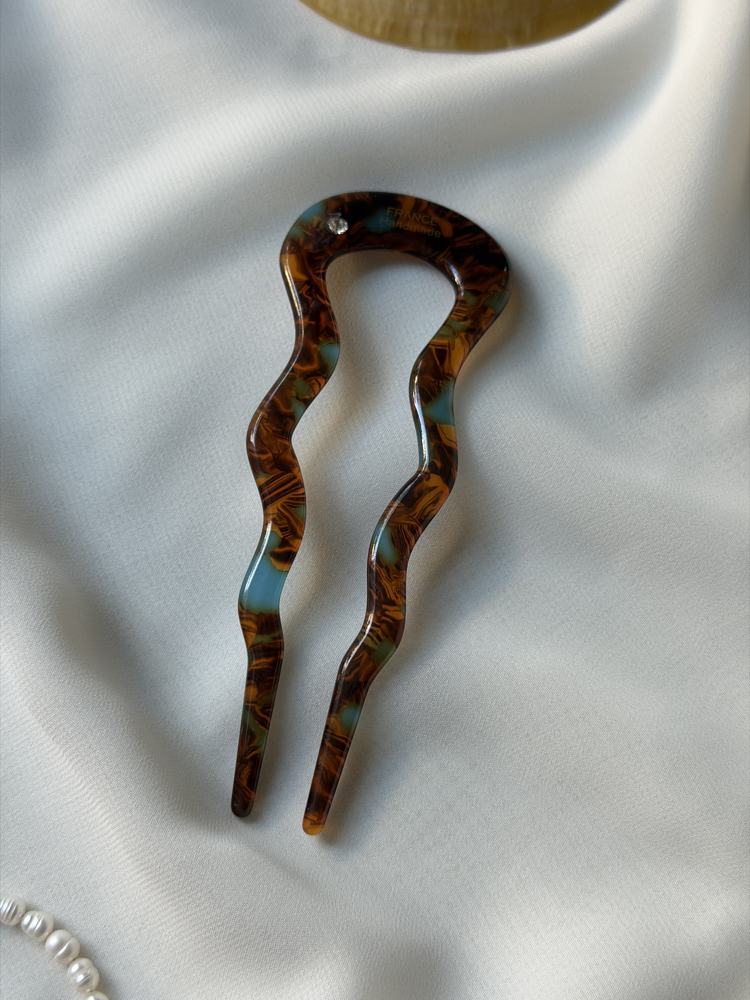 Hairclip