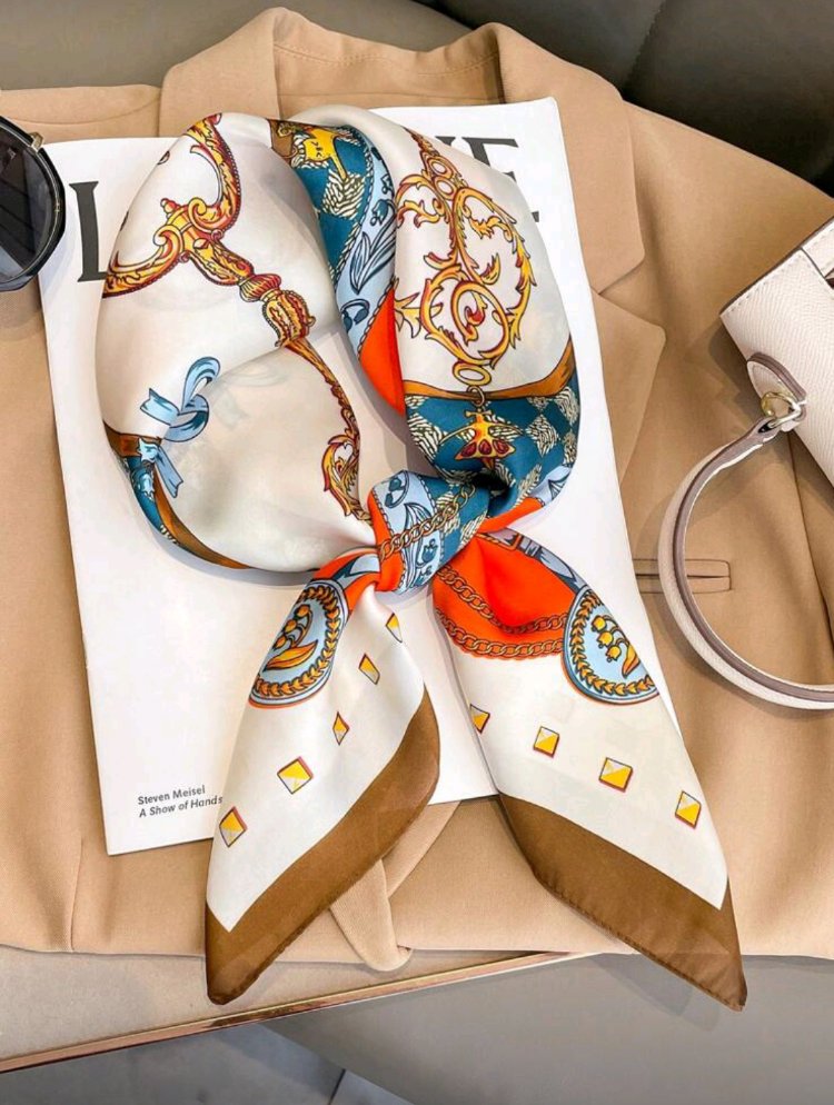 Hermes Tarz Fular&Bandana