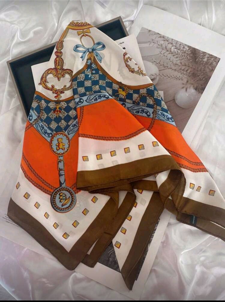 Hermes Tarz Fular&Bandana