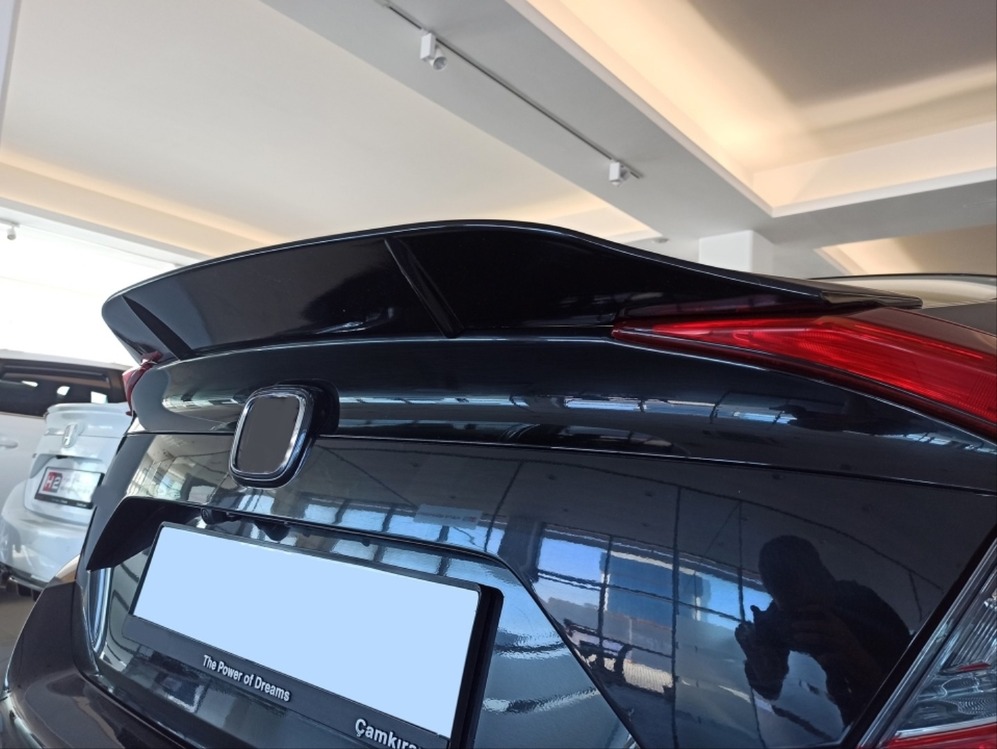CIVIC FC5 2016-2020 IÇIN UYUMLU DTO MODEL SPOILER (PARLAK SİYAH)