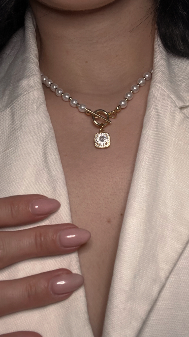 NuMu Jewelry | Pearl Lock Necklace ✨