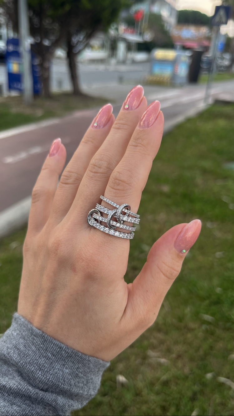 NuMu Jewelry | Silver Orbit Ring ✨