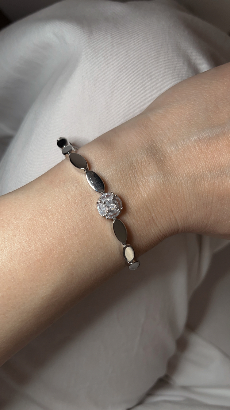 NuMu Jewelry | Silent Spark Bracelet ✨