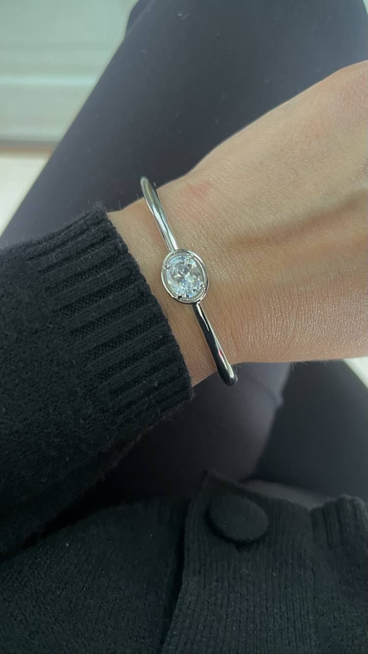 NuMu Jewelry | Ovalframe Silver Cuff ✨