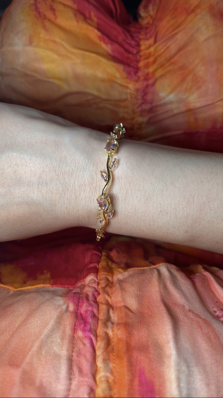 NuMu Jewelry | Ivy Bracelet – Blush ✨