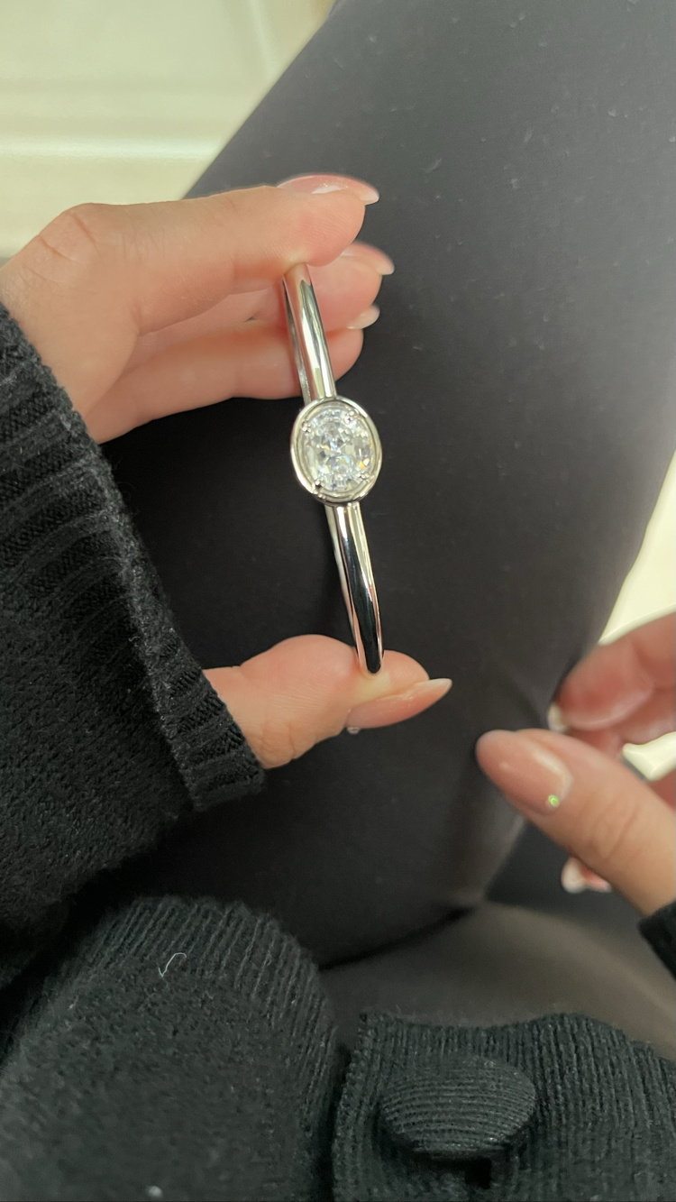 NuMu Jewelry | Ovalframe Silver Cuff ✨