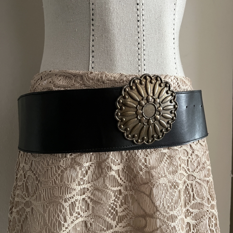 Flower Vintage Belt