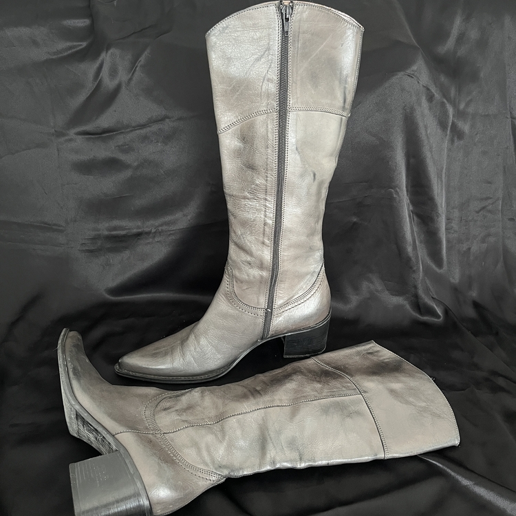 Janet&Janet - Made in Italy  ༘⋆ִ ࣪⋆｡ 