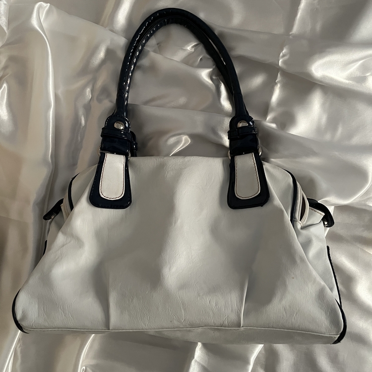 White&Blue Bag