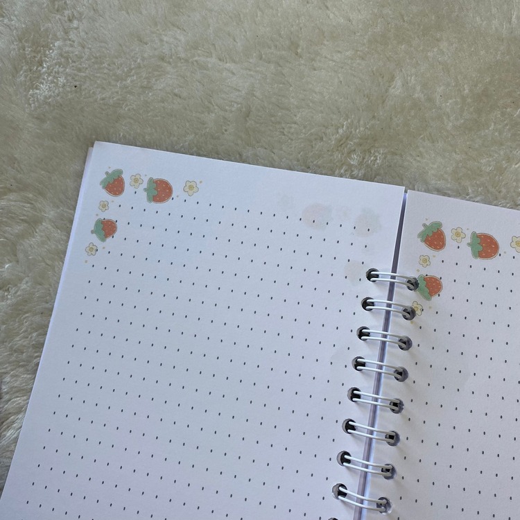 çilekli a5 defter