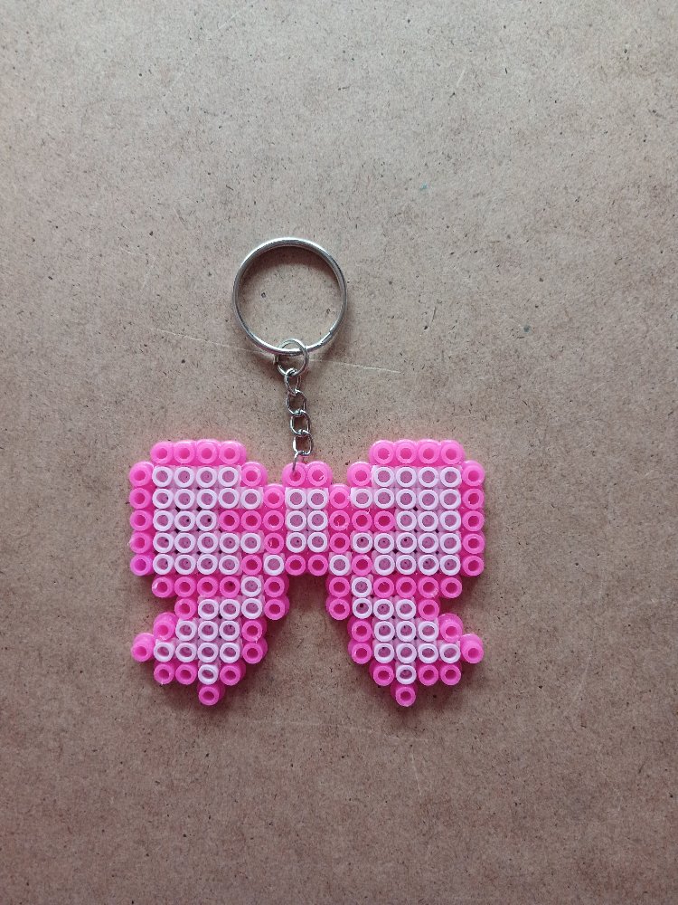 Pembe Fiyonk Anahtarlık 