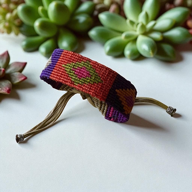 Kilim desen makrome bileklik