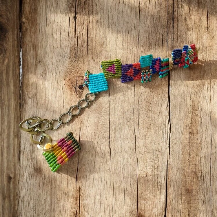Patch choker -tasma kolye