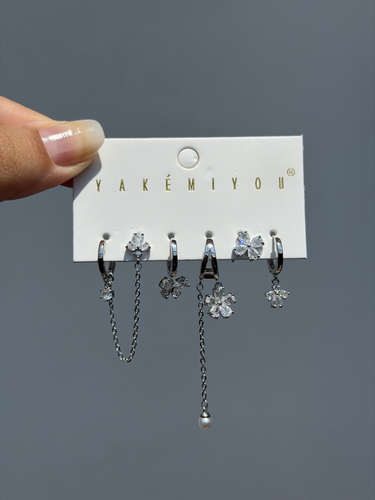 İthal altılı flores küpe seti silver