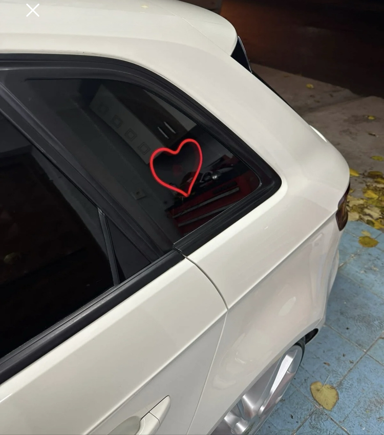 Neon Vantuzlu Led Kalp